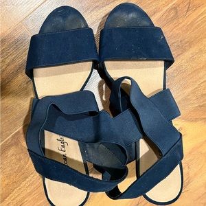 Navy blue wedges